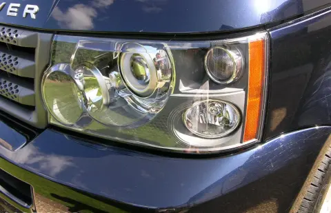 Valeo Reflektor LED lewy kompletny – Kraków