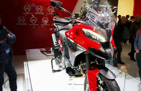 Ducati Multistrada V4 S – Warszawa