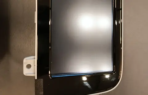 Kia Stinger Monitor/Wyświetlacz orginał 96525-J5400FHV w świetnym stanie.