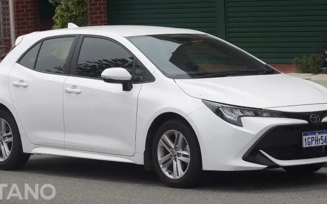 Toyota Corolla 1.8 Hybrid Comfort – Kraków — zdjęcie 1 z 3