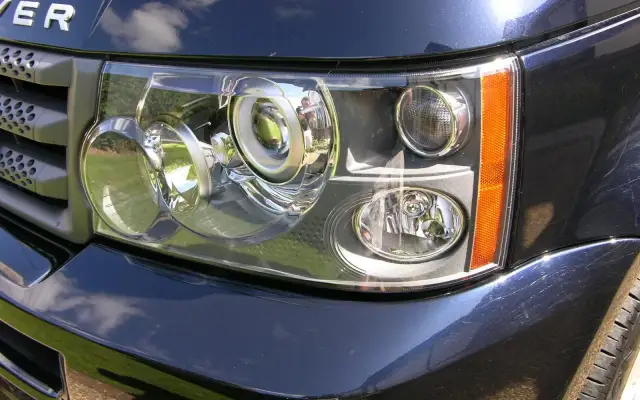 Valeo Reflektor LED lewy kompletny – Kraków — zdjęcie 1 z 3