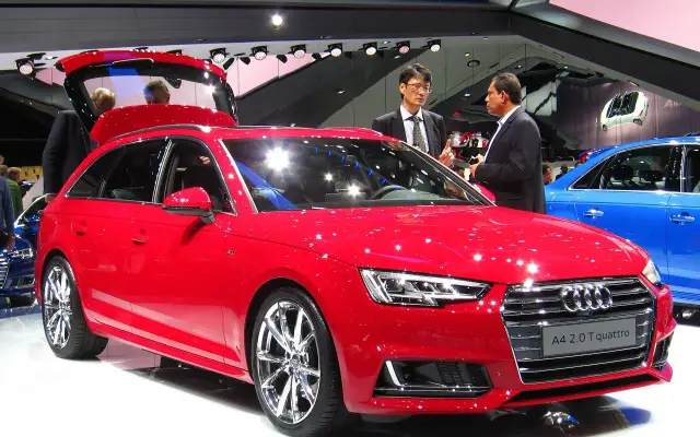 Audi A4 40 TFSI S tronic – Radom — zdjęcie 1 z 3