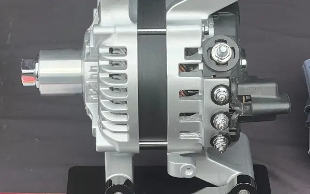 Denso Alternator 150 A – regenerowany – Opole — zdjęcie 1 z 1