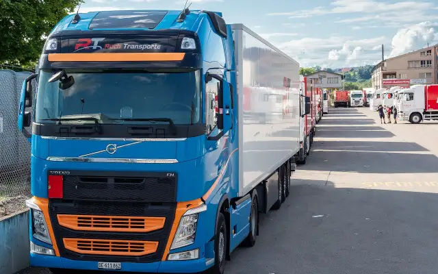 Volvo FH 500 Globetrotter XL – Warszawa — zdjęcie 1 z 3