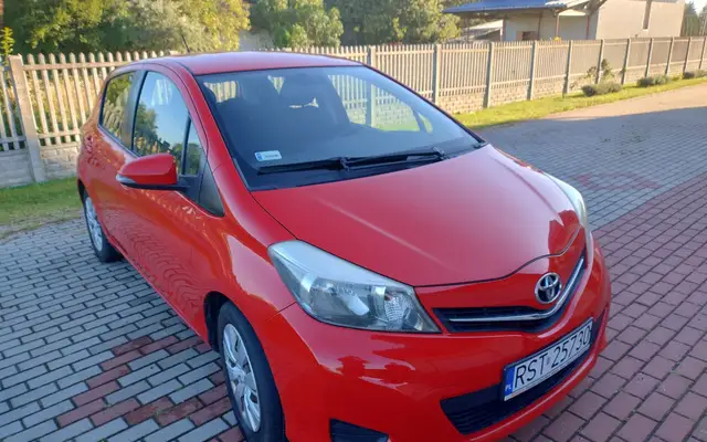 Toyota Yaris III (2011r) 1.3 LPG — zdjęcie 1 z 3