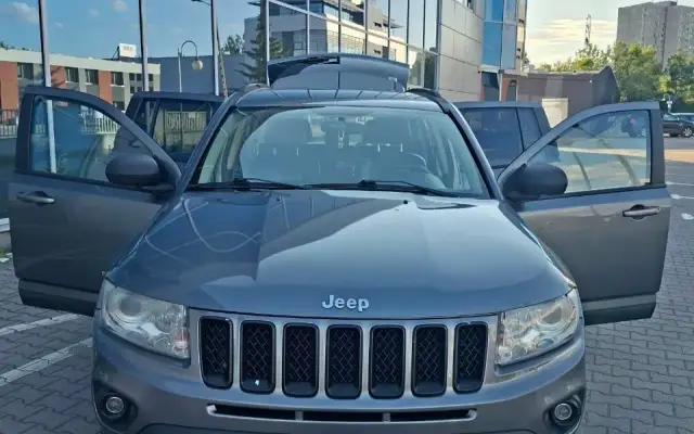 Jeep Compass 2011 rok — zdjęcie 1 z 3