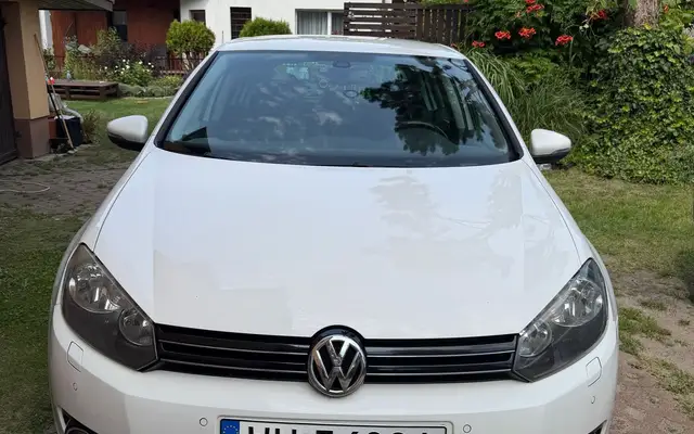 Volkswagen GOLF 1.8 TSI — zdjęcie 1 z 3