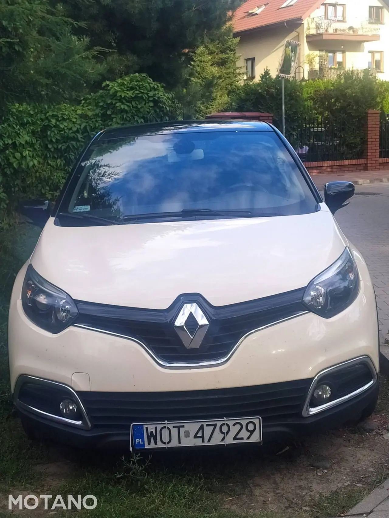 Renault Captur 0,9 drugi właściciel, kupiony w polskim salonie — zdjęcie 1 z 5