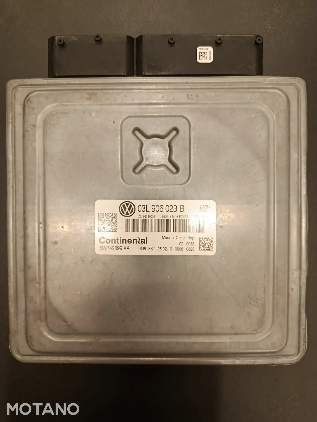 Sterownik silnika ECU VW 1.6 TDI CAYC 03L906023B 5WP42899AA SIMOS PCR2.1 — zdjęcie 1 z 6