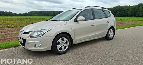 Spzredam HYundai i30CW