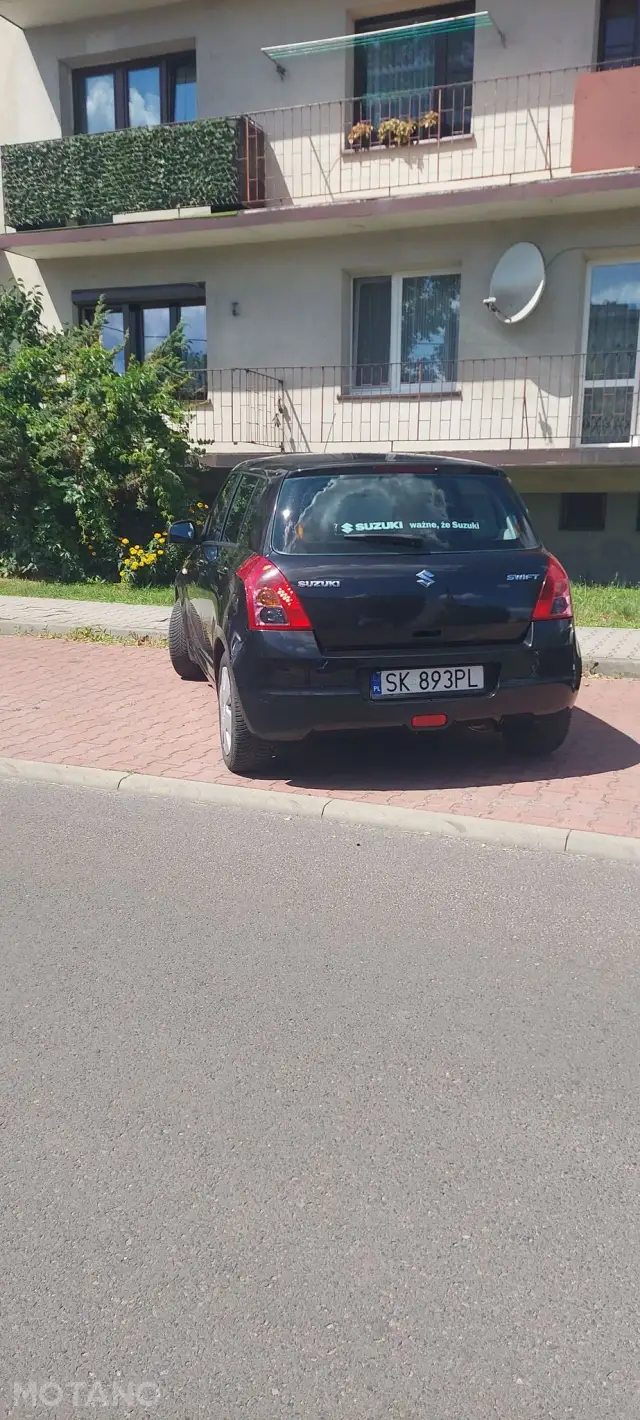 Suzuki Swift 1.3 benzyna rok 2009